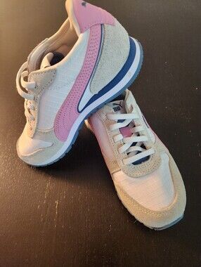 Puma Pink and Cream Girls Retro Runner Sneakers - Puma. New W/O Box